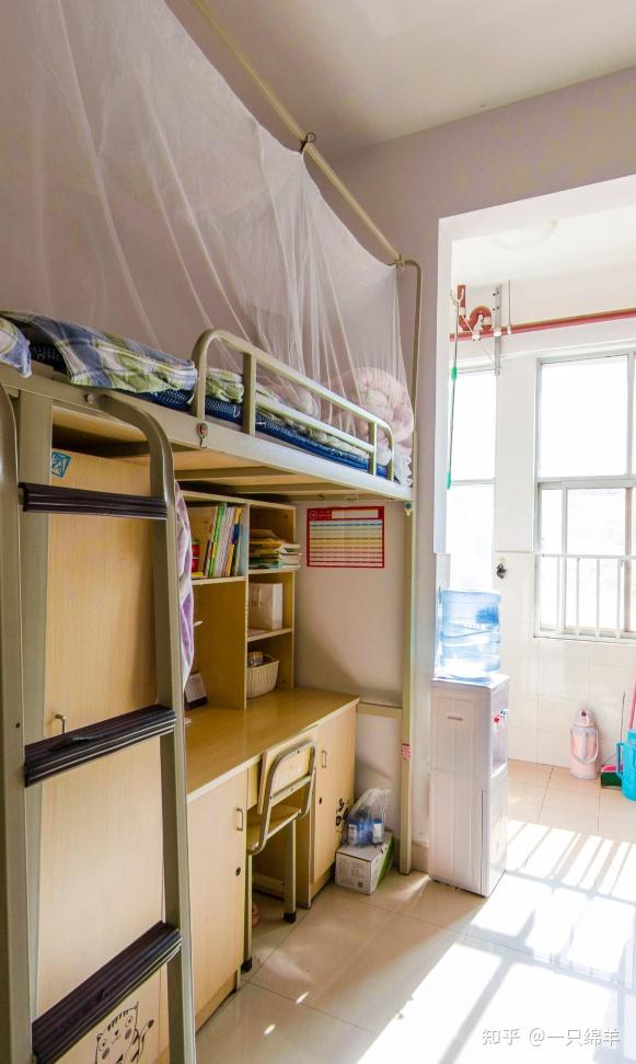 昆十中求实校区的宿舍怎么样? - 知乎