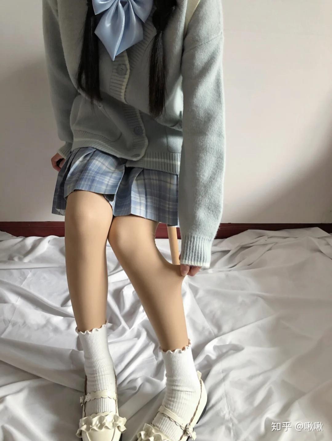 孩子学生党,好想在大冬天穿jk,可总害怕光腿神器踩雷,求求别太贵谢谢?