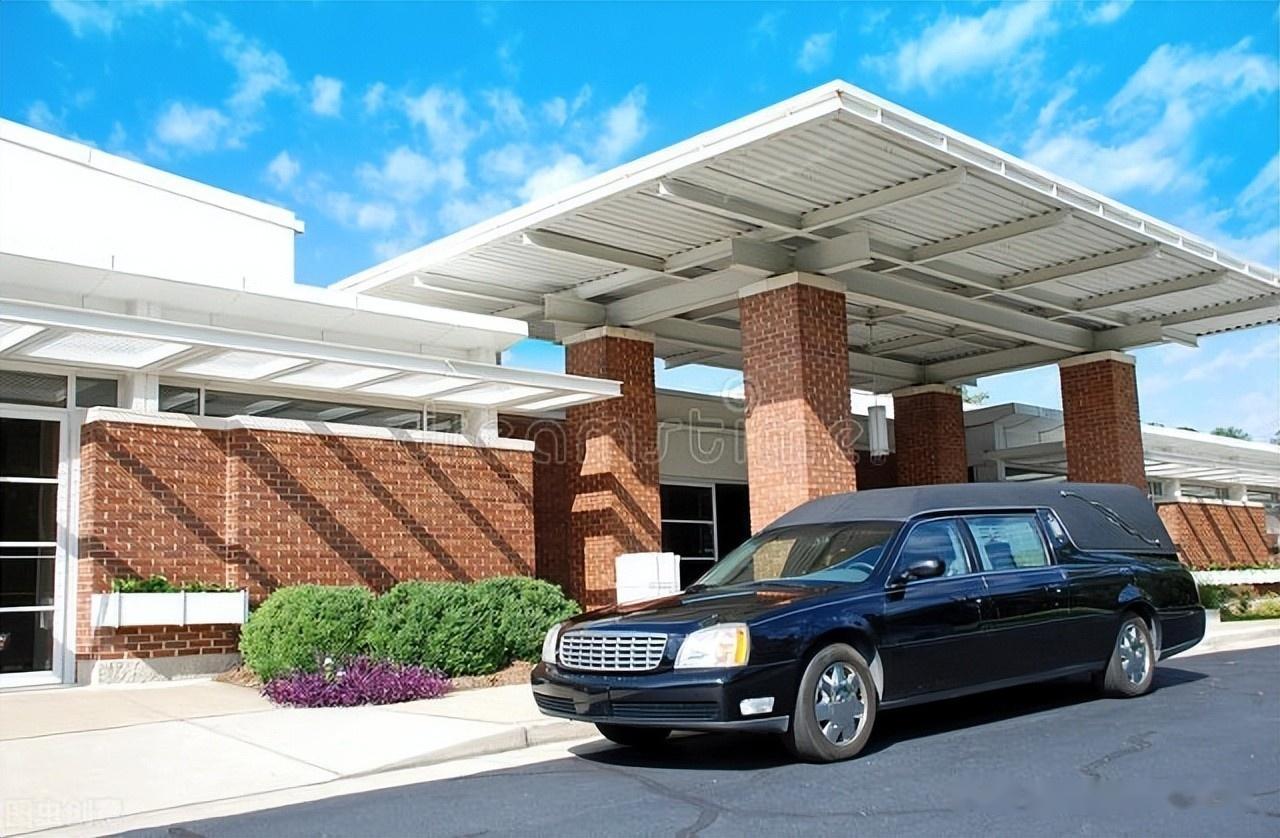 凯迪拉克还造灵车有钱人白事喜事都讲排面