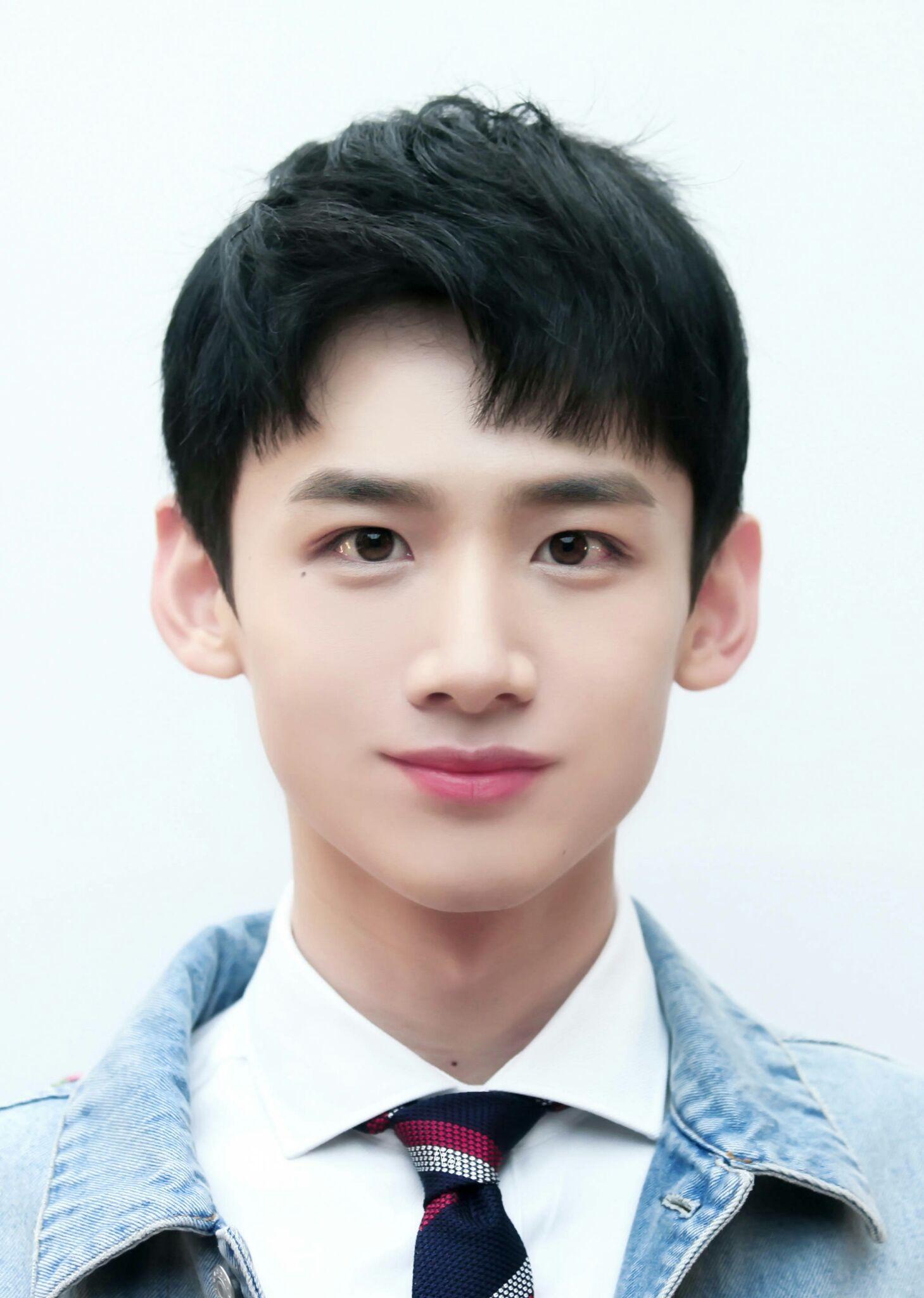 你觉得最好看的白敬亭照片? - 知乎