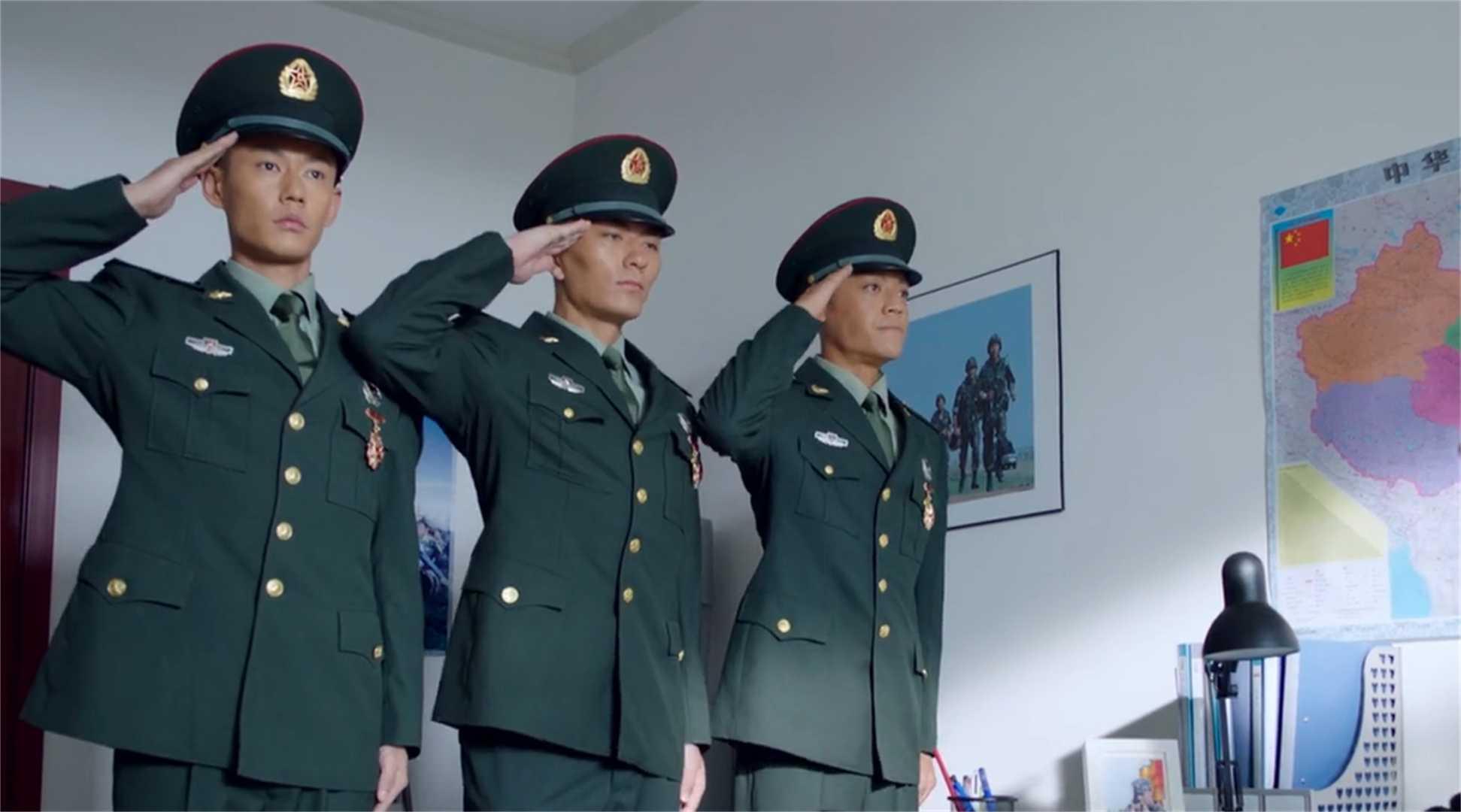 热血尖兵陆飞三人被连长找连长告诉他们给他们放假