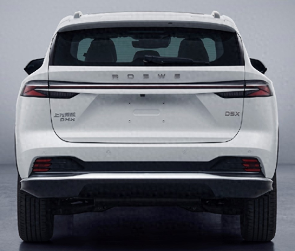 哪吒推全新suv,荣威d5x配dmh插混,这几款新车看点十足