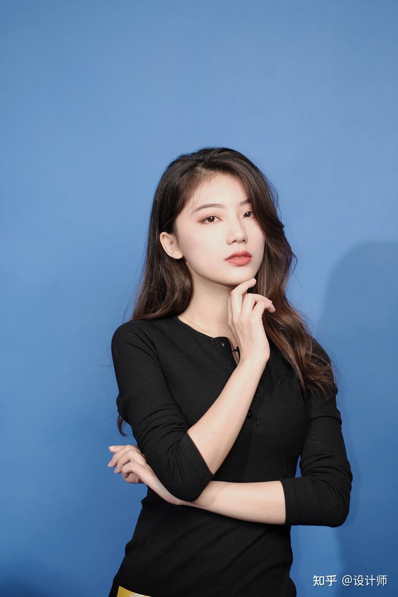 半身照拍照姿势图鉴,8个简约易学的姿势,拍照气质又上镜 - 知乎