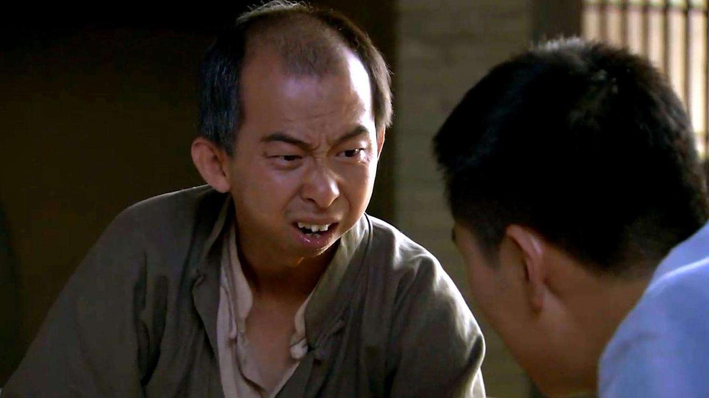 被嘲丑过黄渤和孙红雷飙戏不输巨兴茂身矮面丑却娶娇妻成名导