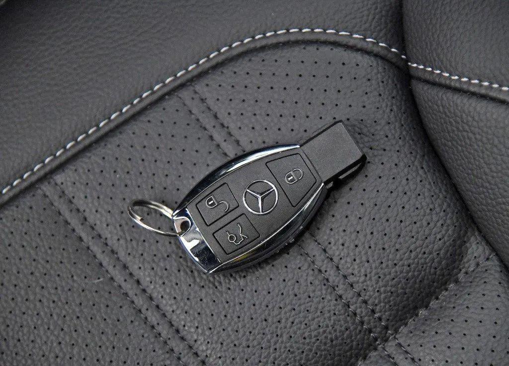 新车价格直降50万北京bj90五折出售是国六排放的锅