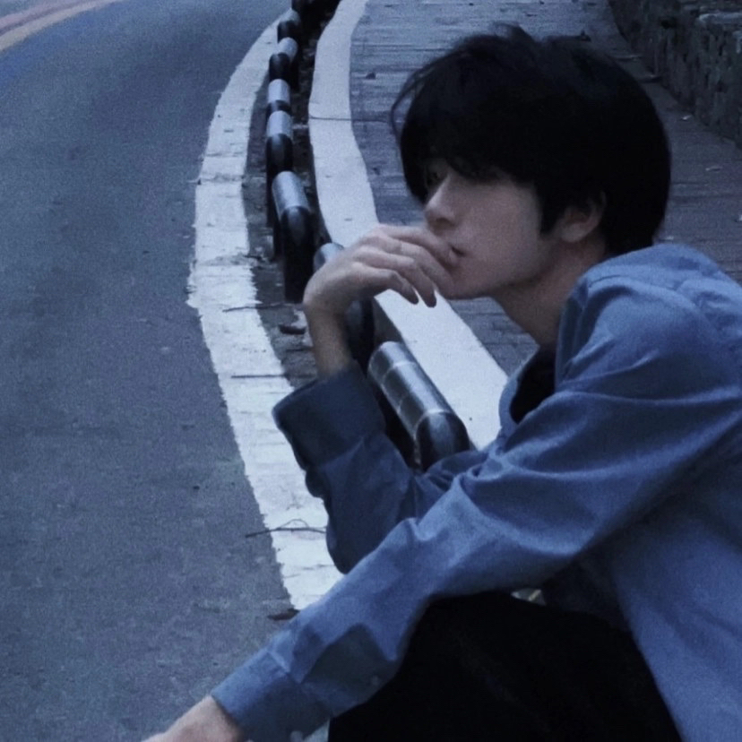有没有很惊艳的男生头像?