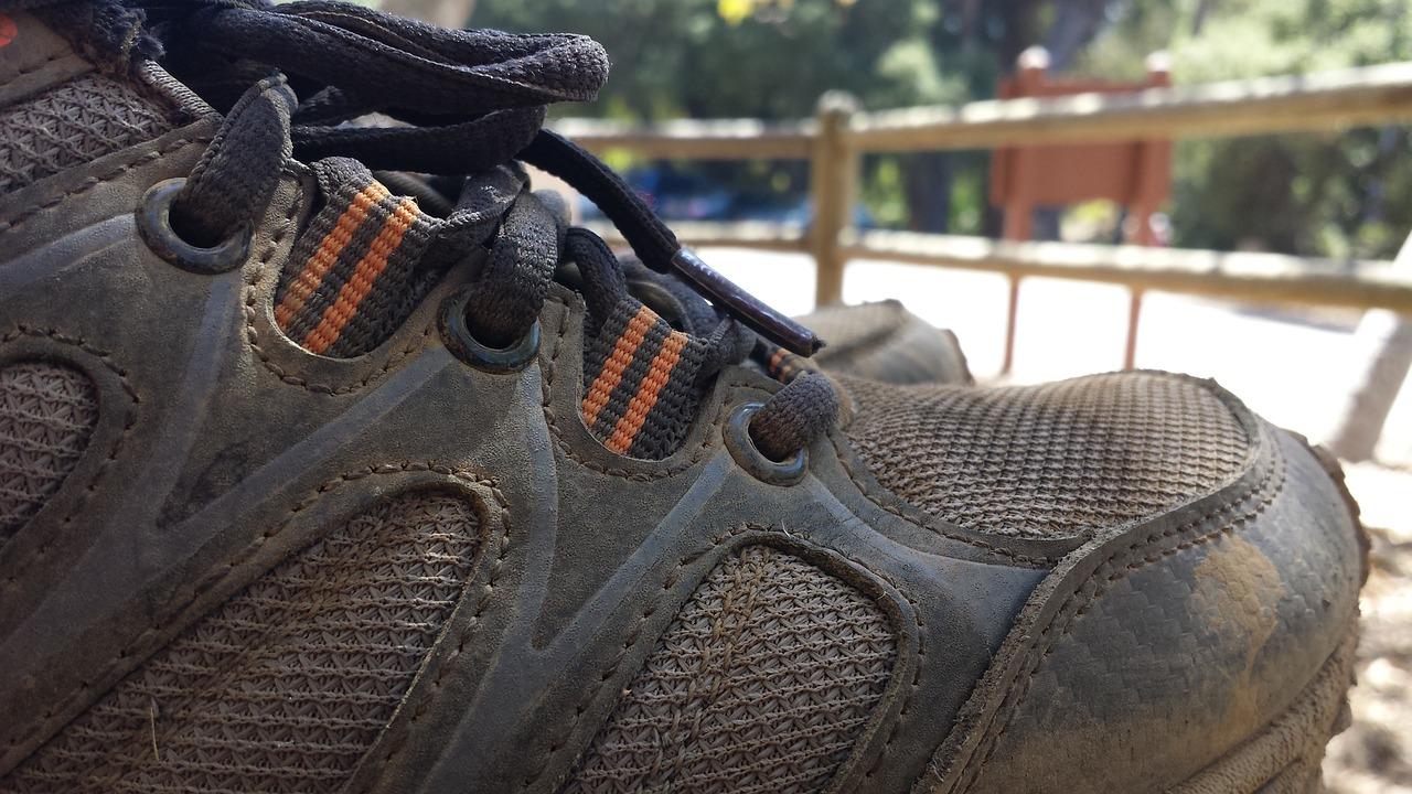 2. 轻奢男鞋推荐