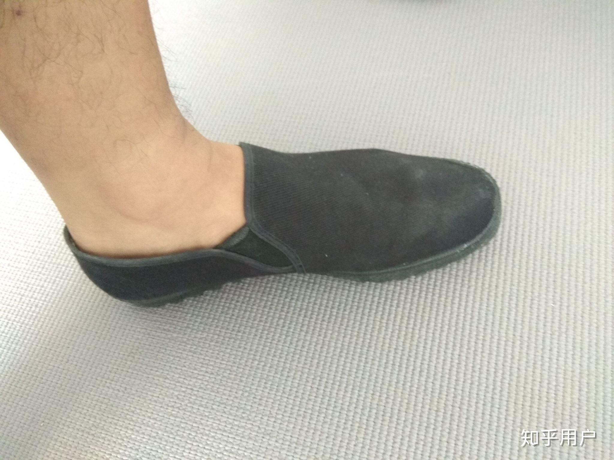 军板是工农的代表衣装如果大学生穿着会不会有着更独特的魅力呢