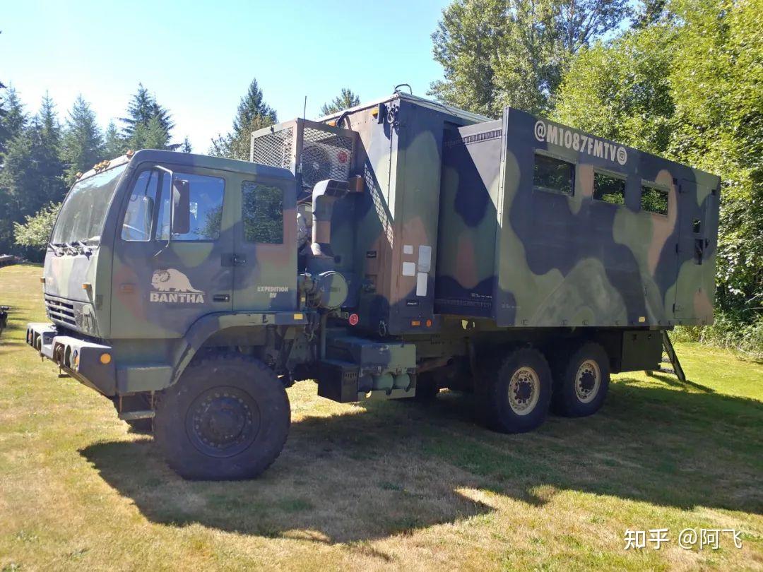 穿越无人区利器曾经的6x6军用卡车如今变身越野露营房车