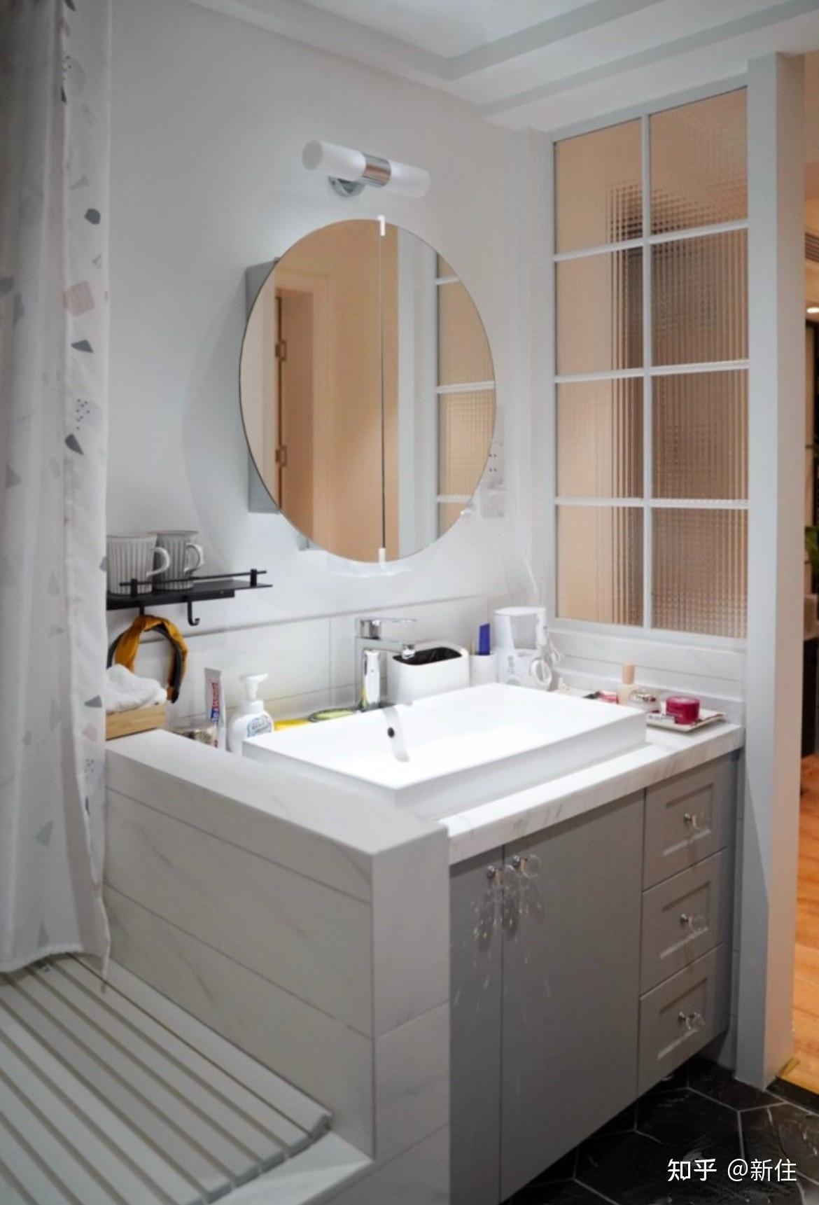 1,半高隔断墙干区洗手盆