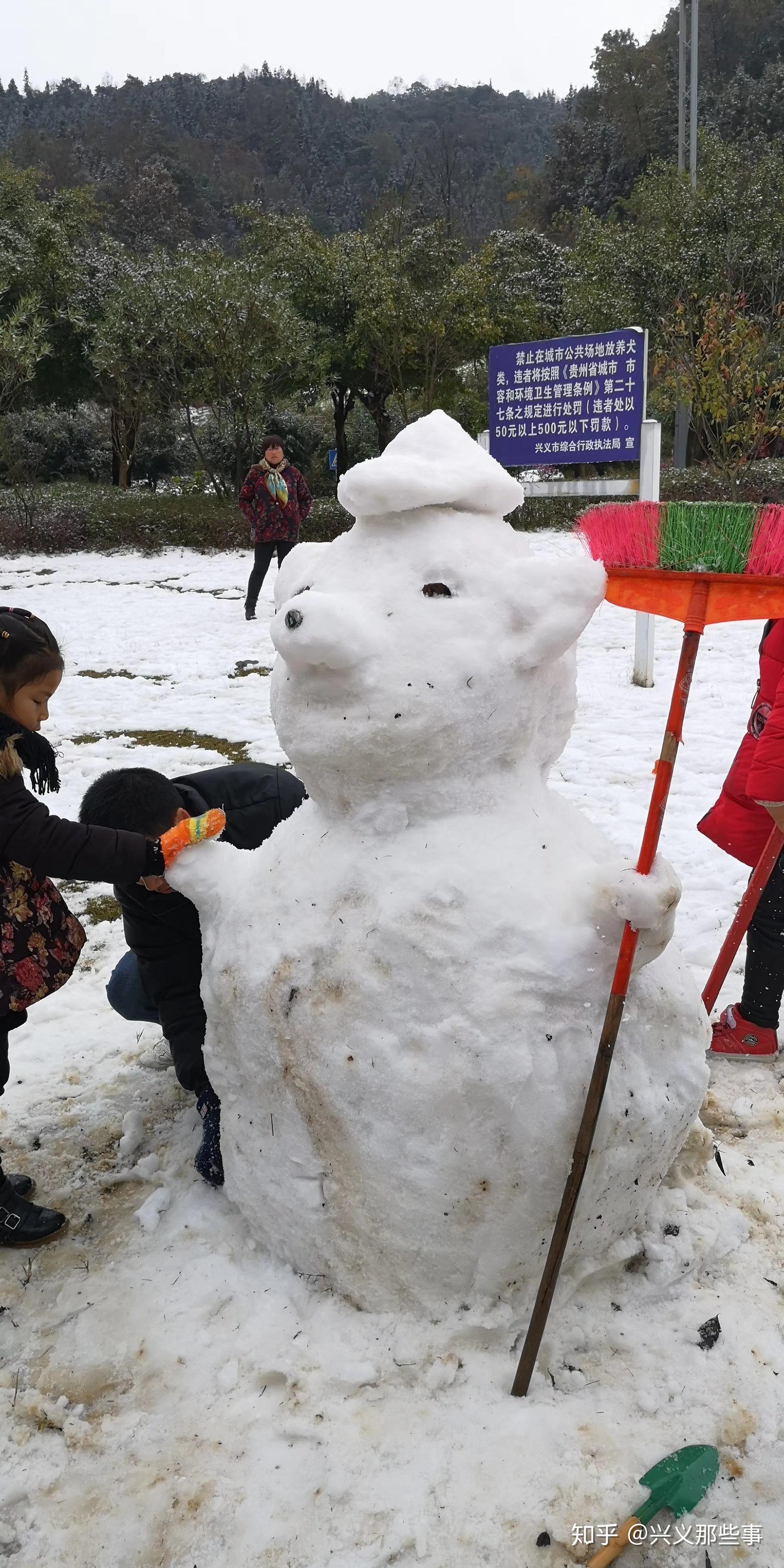 猪八戒雪人图片图片