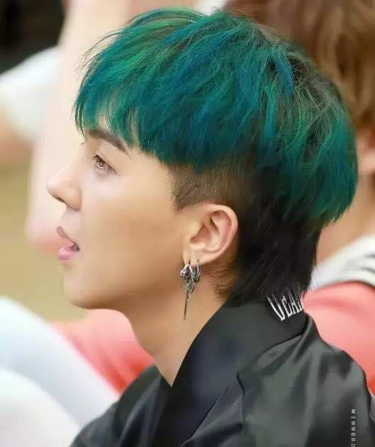 怎么留鲻鱼头例如华晨宇同款