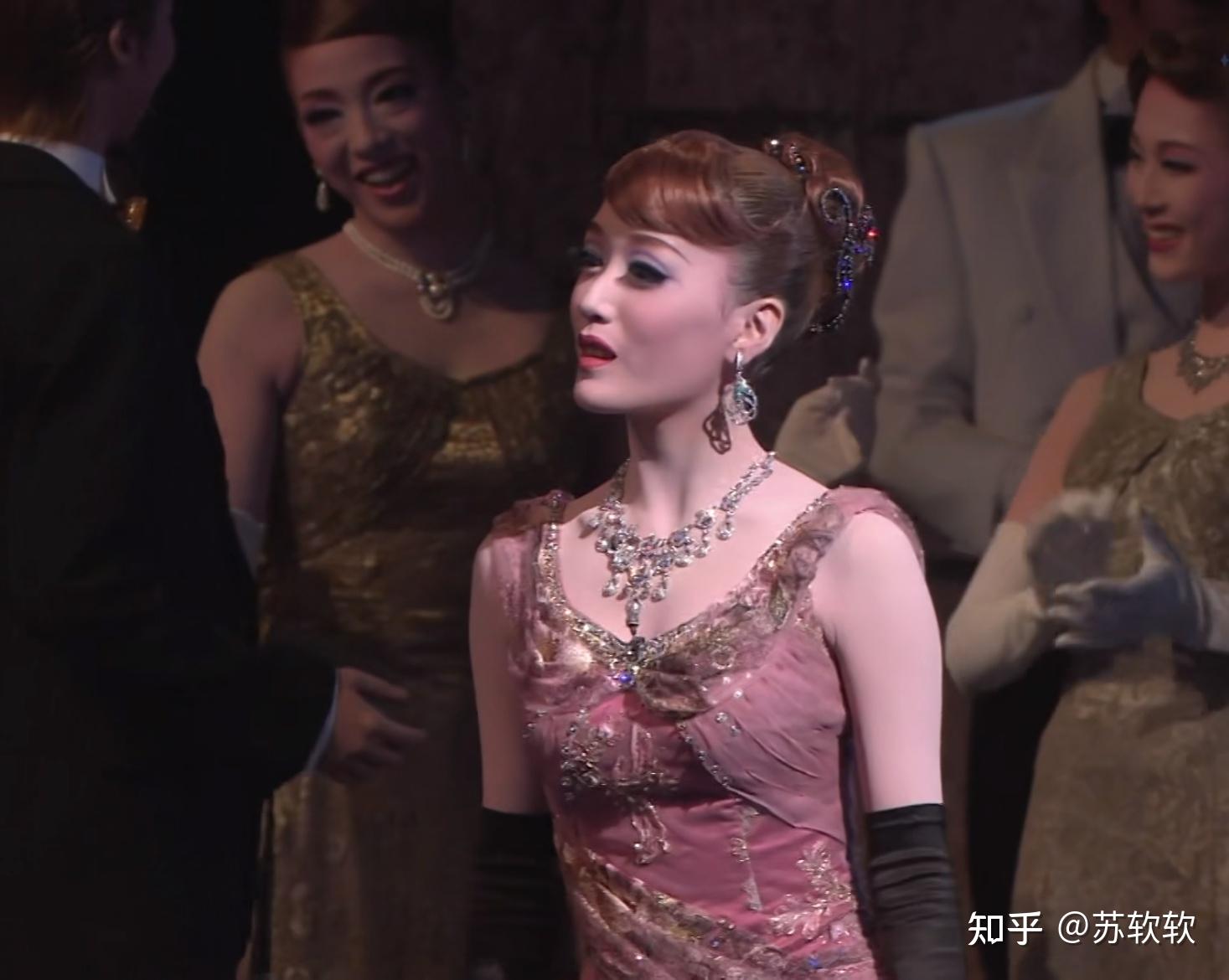 宝冢各组历代娘役top颜值天花板和地板砖分别是谁