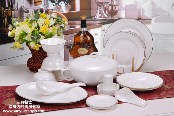 怎样挑选瓷器 v2-2be1cf4c0098a23a1261c0f3f4db7c25_1440w.jpg?source=172ae18b
