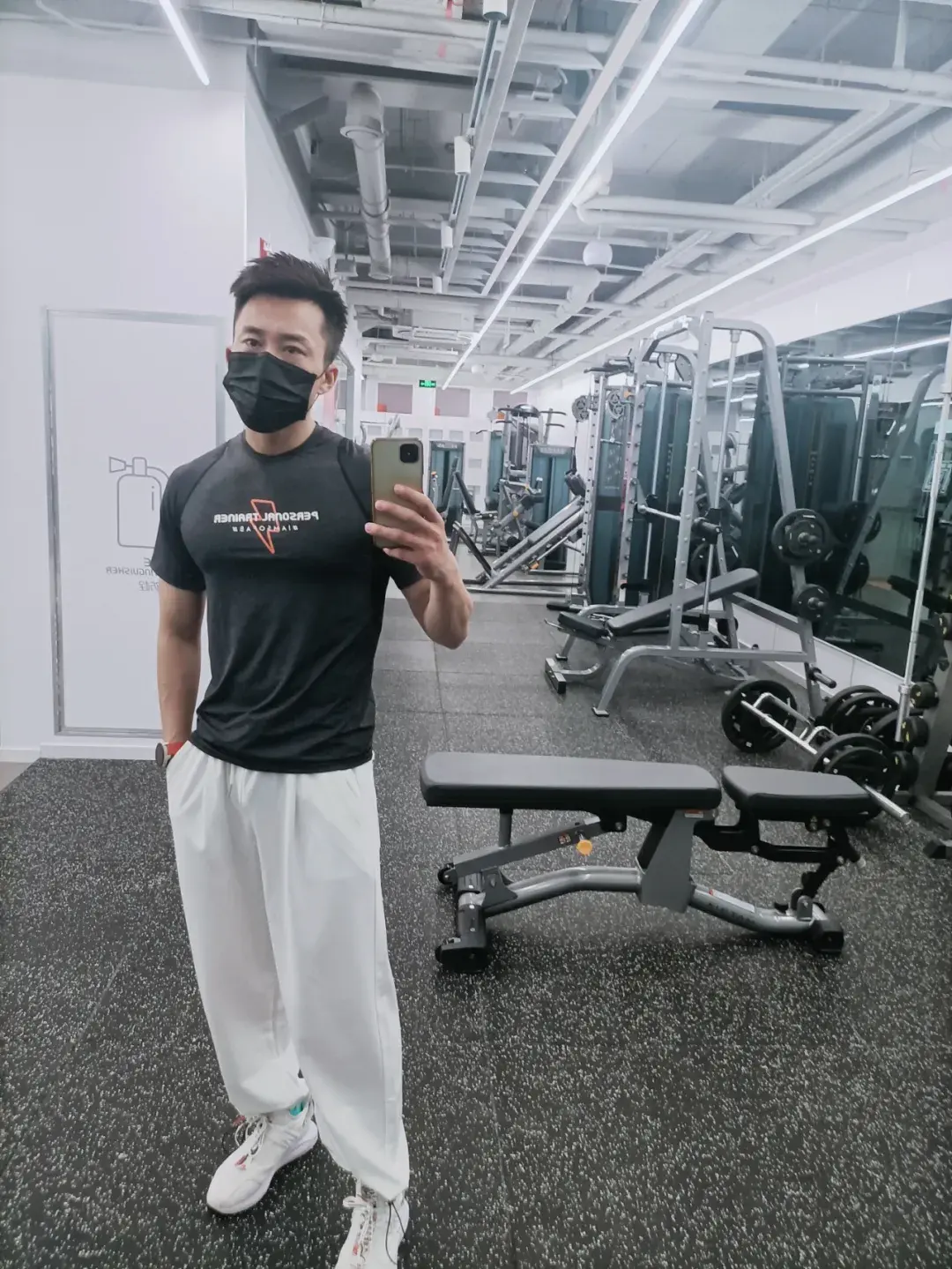 学员故事对话健身教练丁建龙普通人的热爱不是一件奢侈品