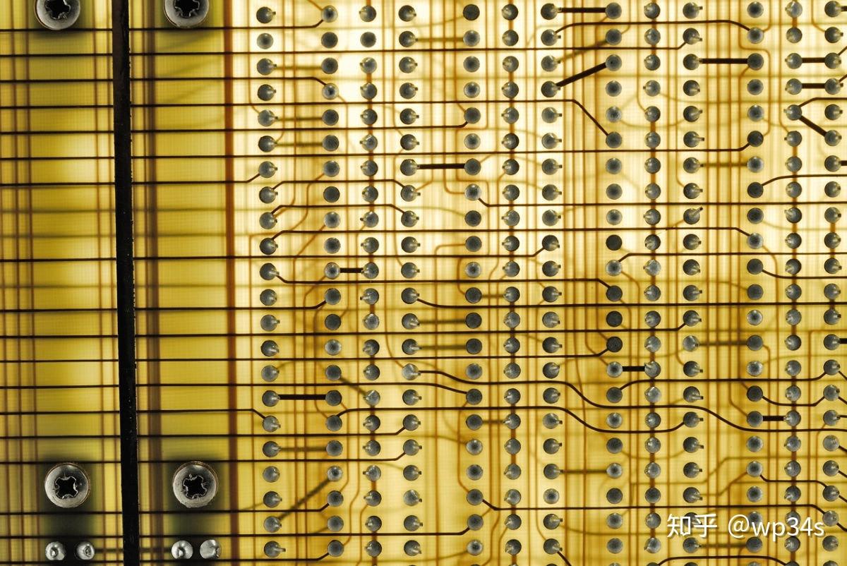 电与磁的极致艺术~1968年的HP9100A晶体管计算器(机)-2