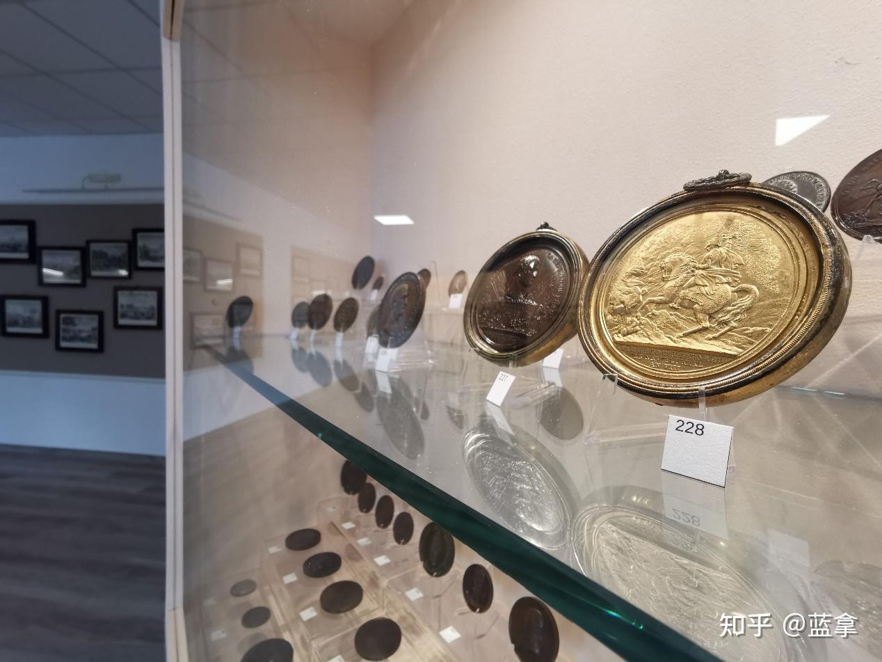 与拿破仑时代欧洲章牌博物馆合作