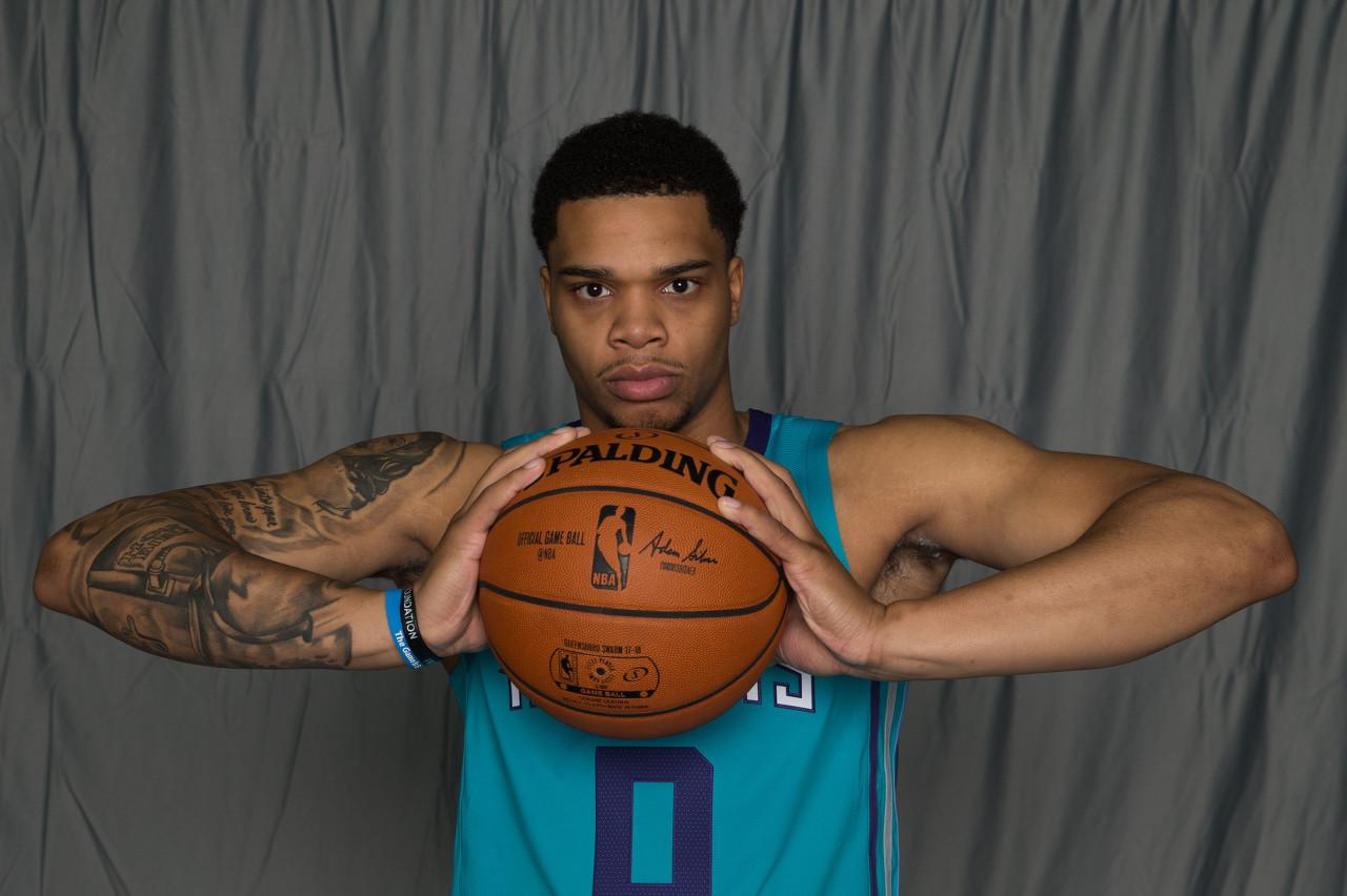 赛后,黄蜂主帅博雷戈接受媒体采访时谈到了队内球员bridges"小桥".