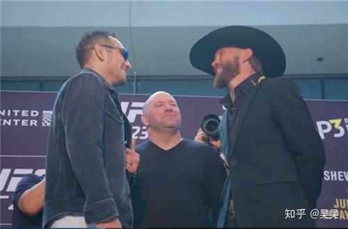 ufc238媒體對視日夜魔帶上了腰帶塞胡多改行做魔術師