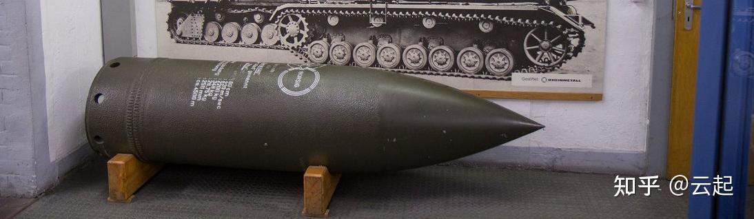 卡尔臼炮的一发炮弹能拦腰炸断911的双子楼之一吗?