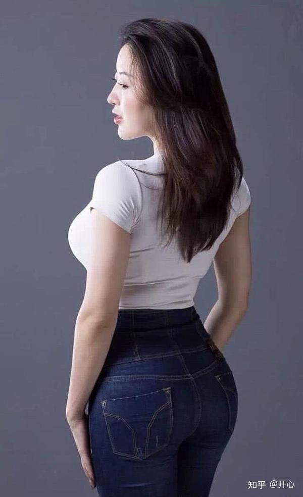 两性知道；男人为什么喜欢大胸女人？ 知乎