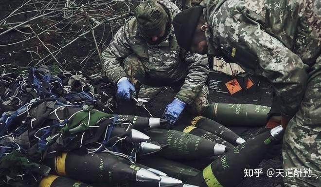 乌克兰战争新转折:战略撤退,是败局还是新策略