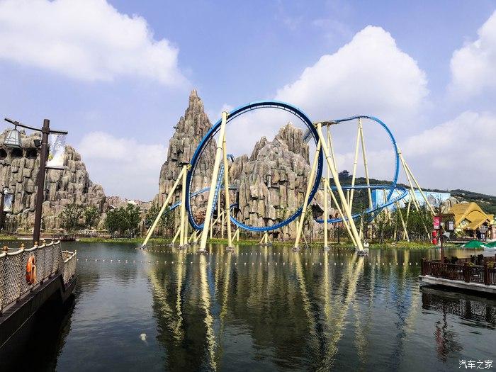 星越大黑牛相伴随行之路游无锡融创乐园