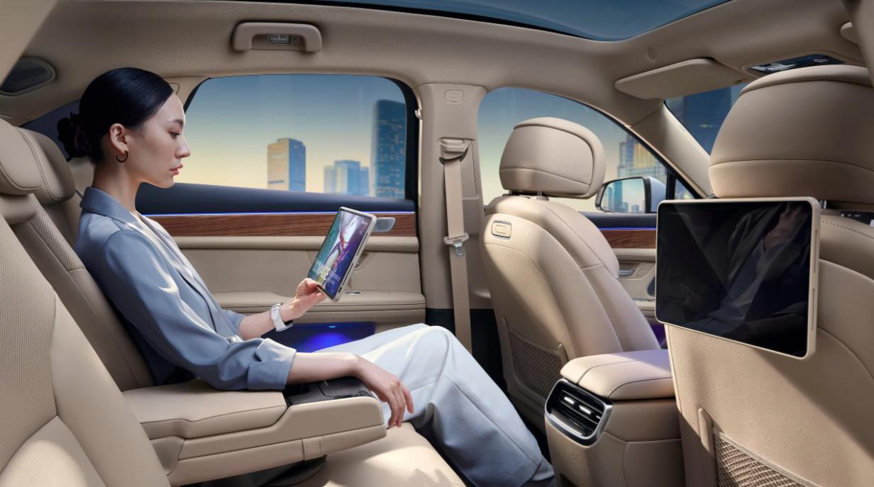 有些事对比过才懂！AITO问界M5智驾版VS特斯拉Model Y - 知乎