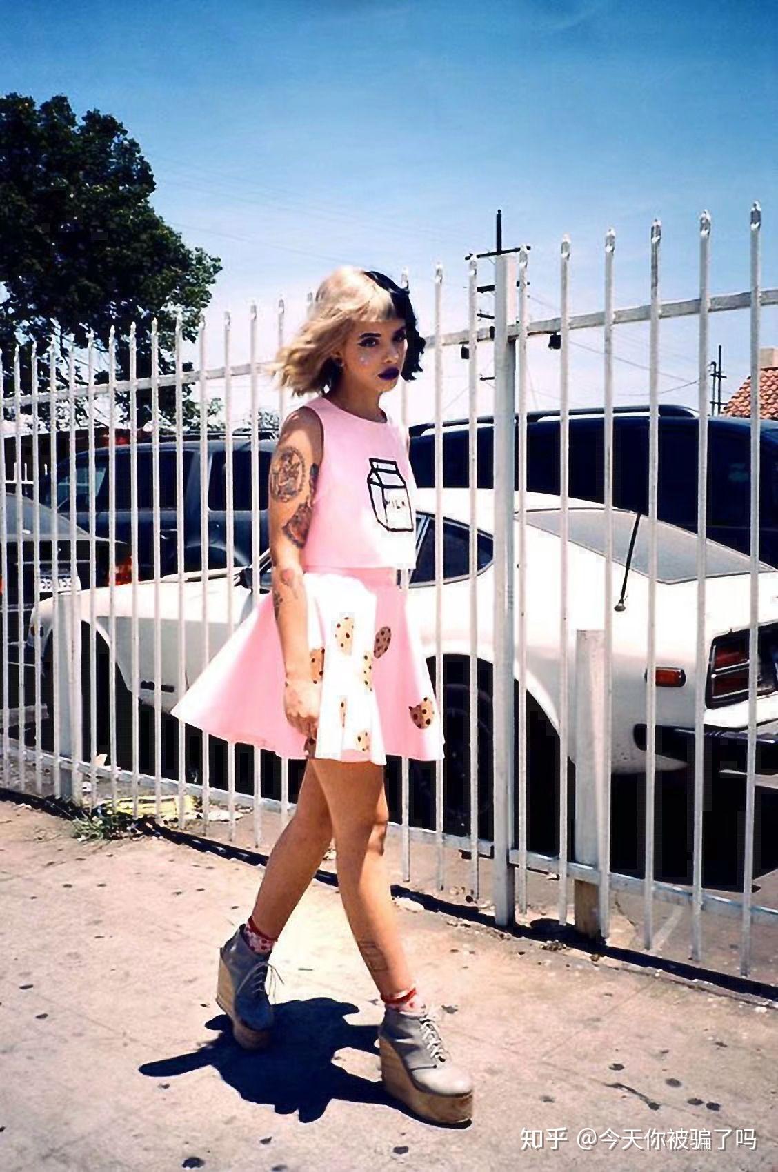 如何评价美国95后女歌手melanie martinez? - 今天你被骗了吗的回答 .