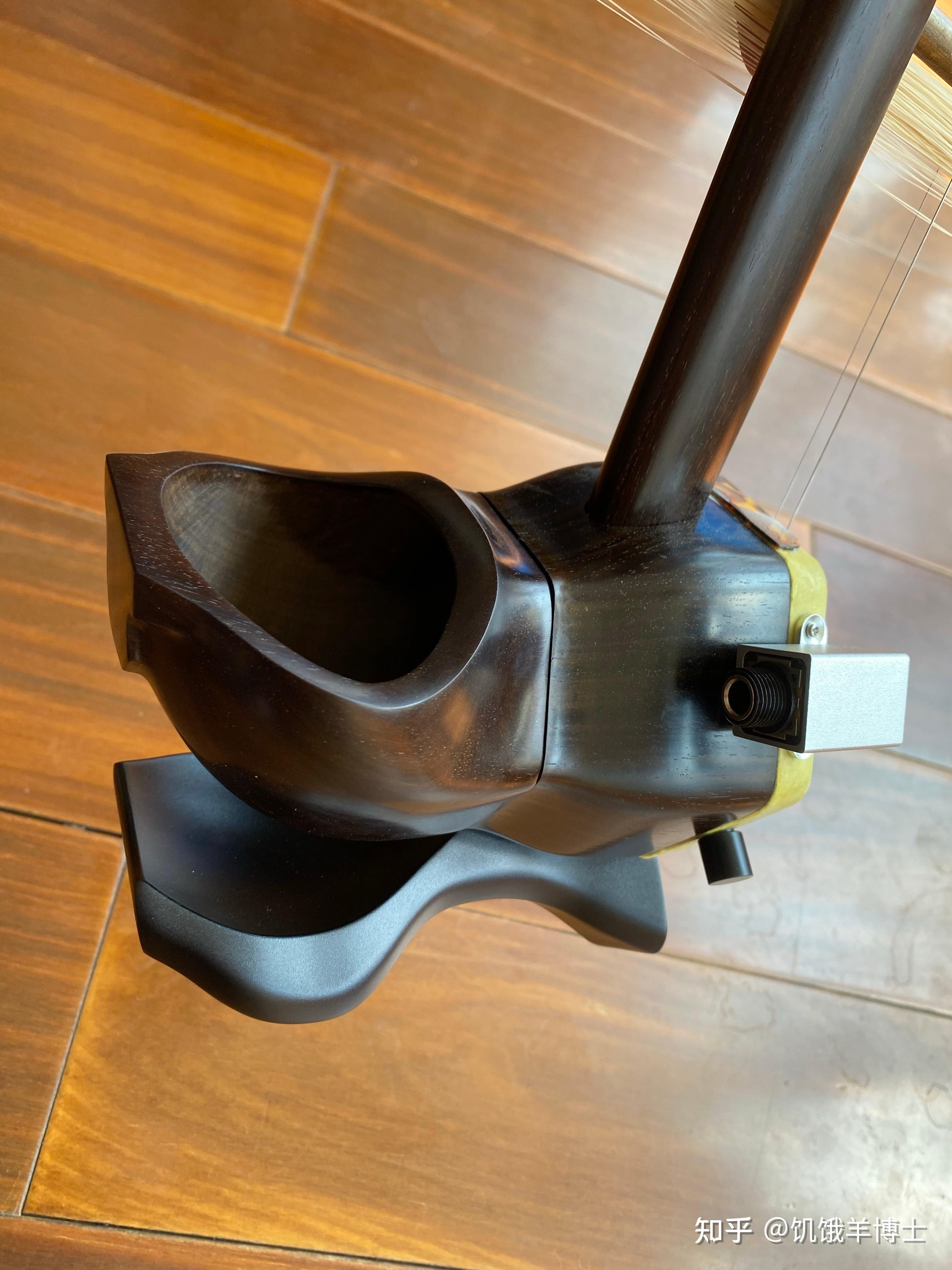 韶琴和二胡演奏方法一样吗,入手韶琴什么价位合适? - 知乎