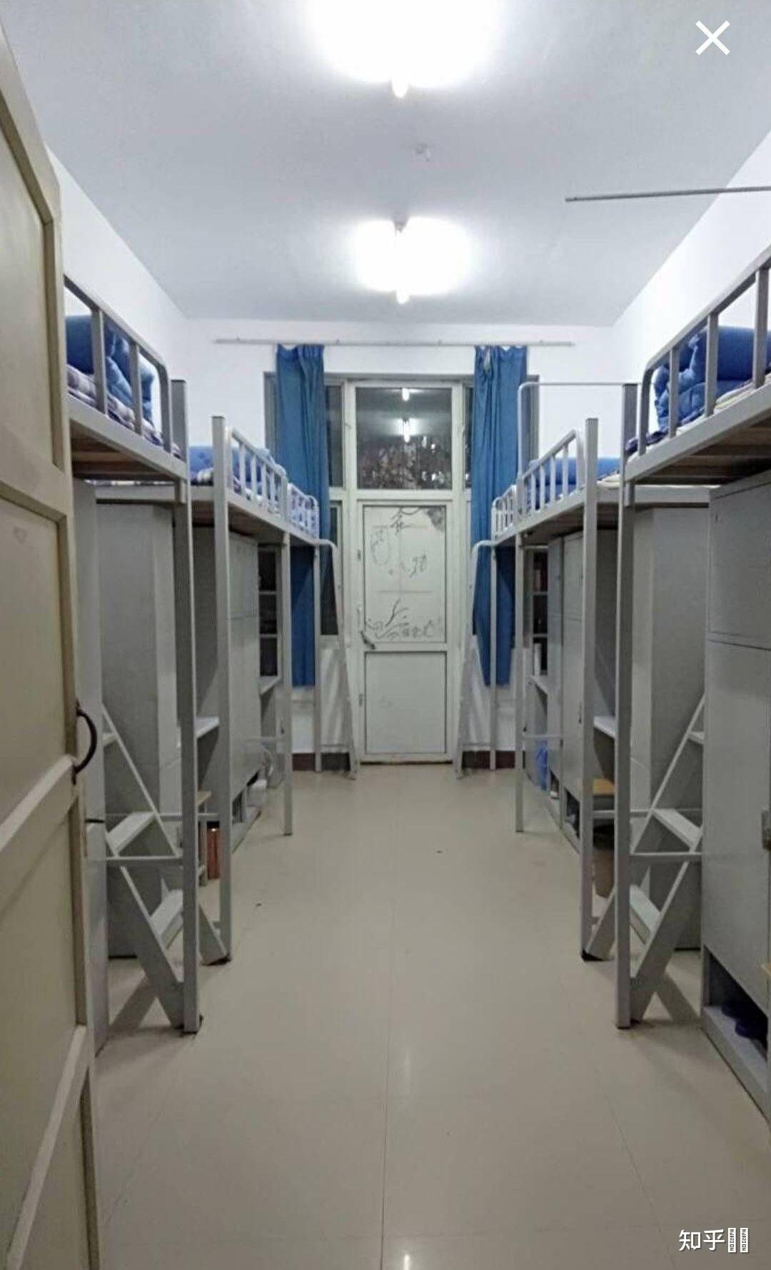 菏泽医学专科学校的宿舍教室以及外景怎么样