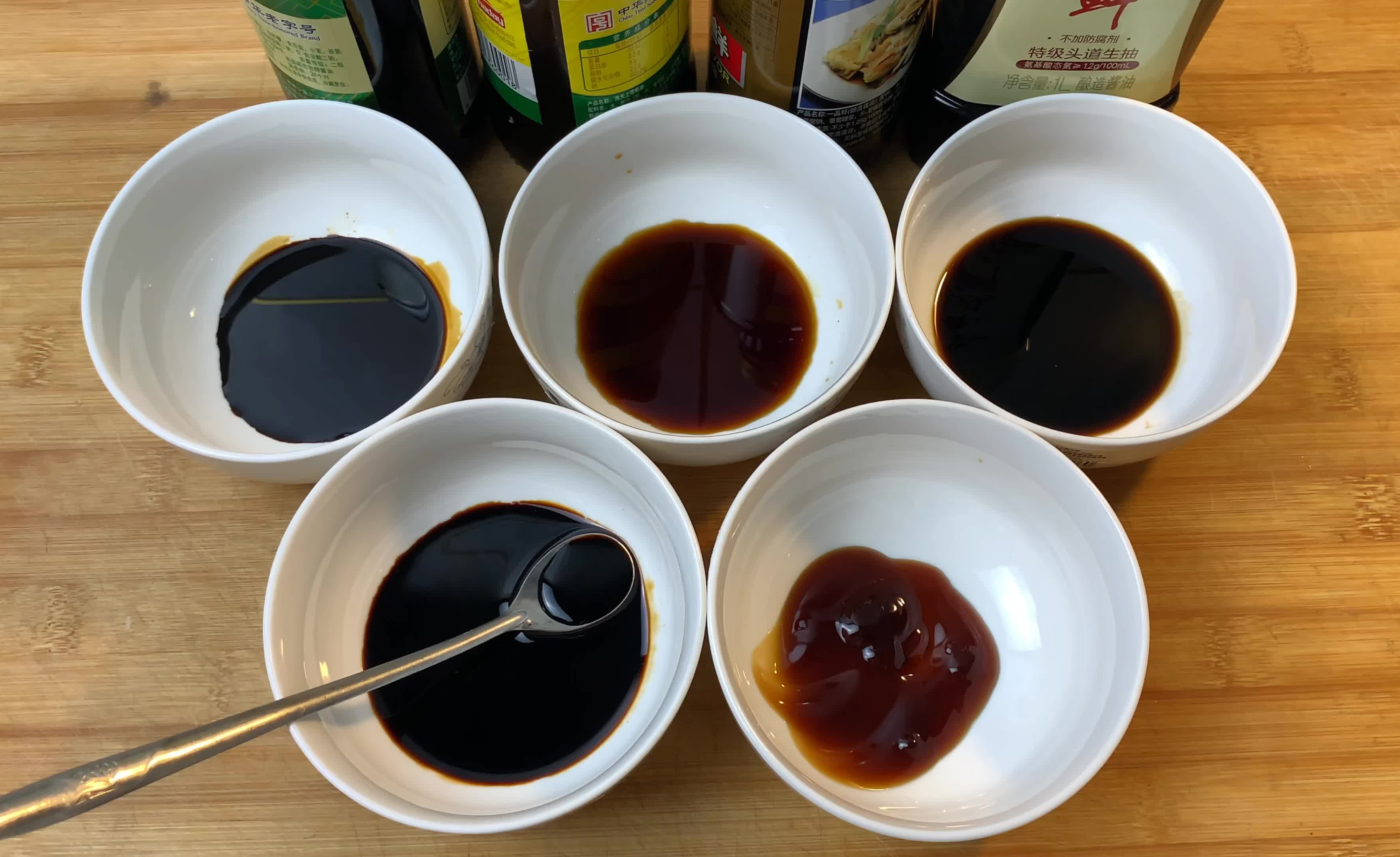 厨艺小知识:酱油,生抽,蒸鱼豉油,辣鲜露这些调料怎么使用?