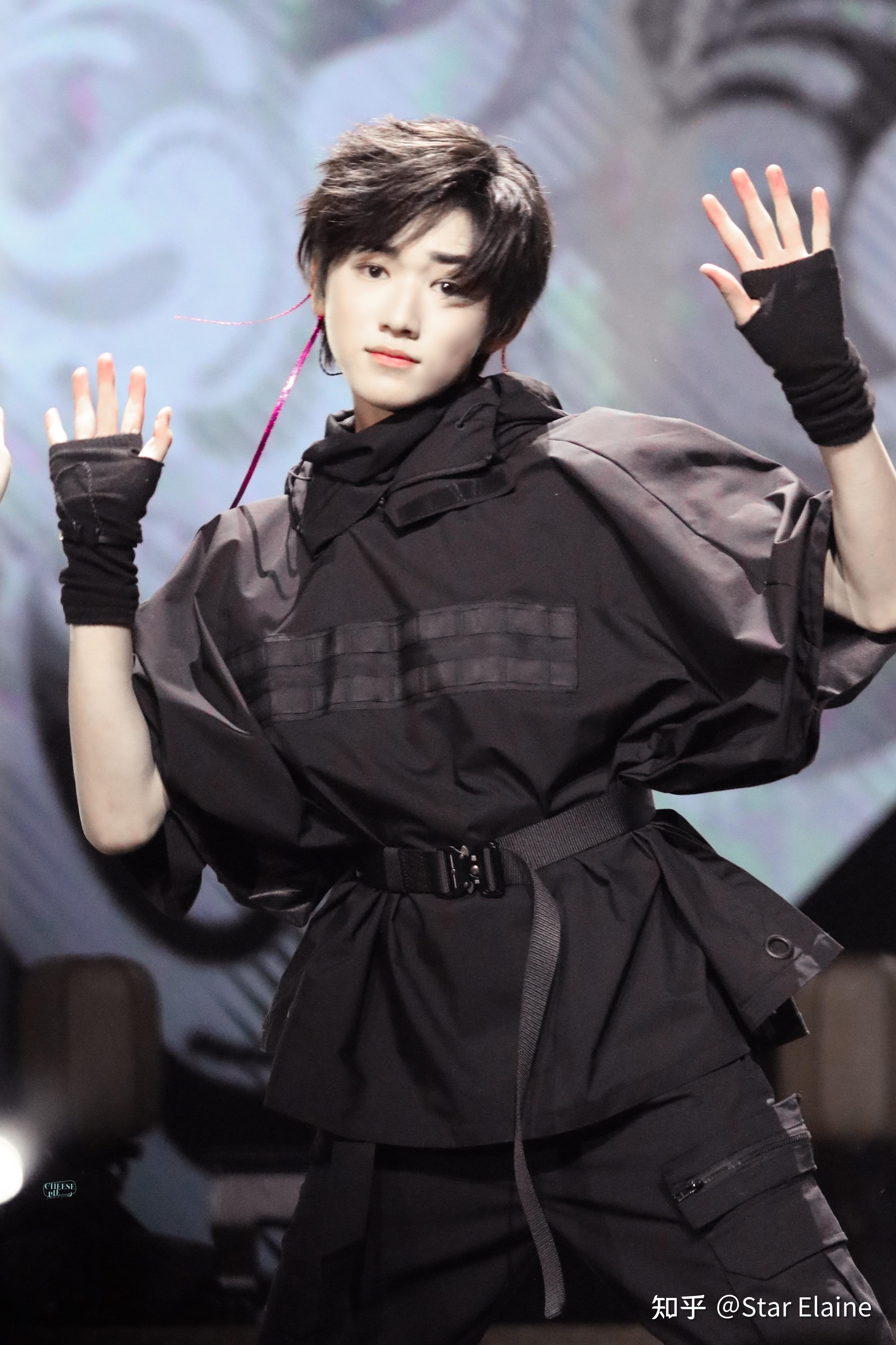 可以安利一下宋亚轩吗顺便再发一些宋亚轩的神图谢谢