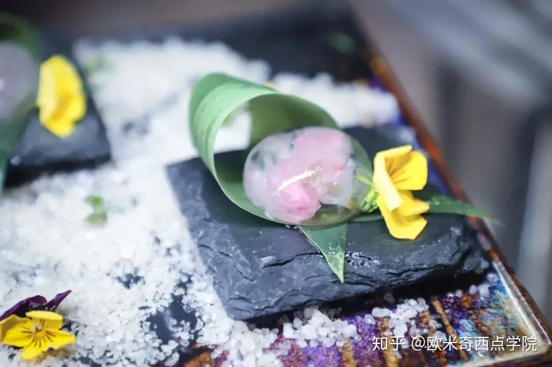 打破和重塑,分子料理用颠覆创新味蕾!