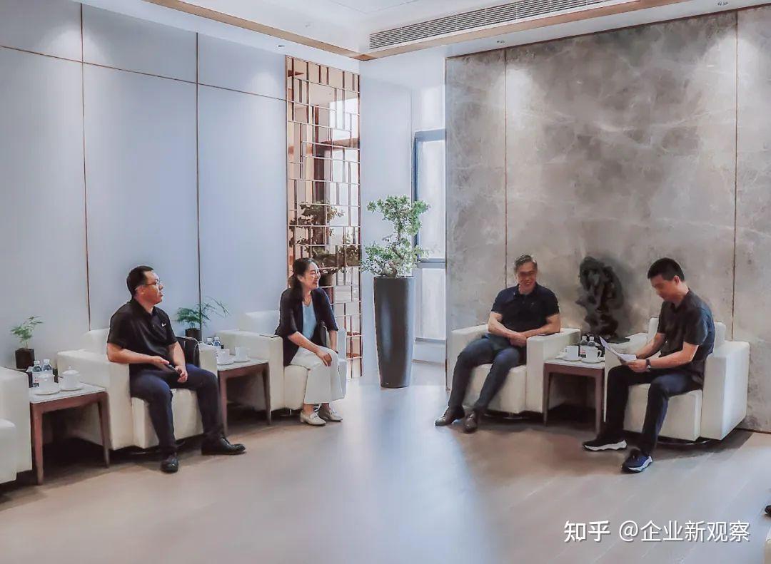 青特置业青岛市卫生健康委员会领导到青特产城集团对政协委员提案进行