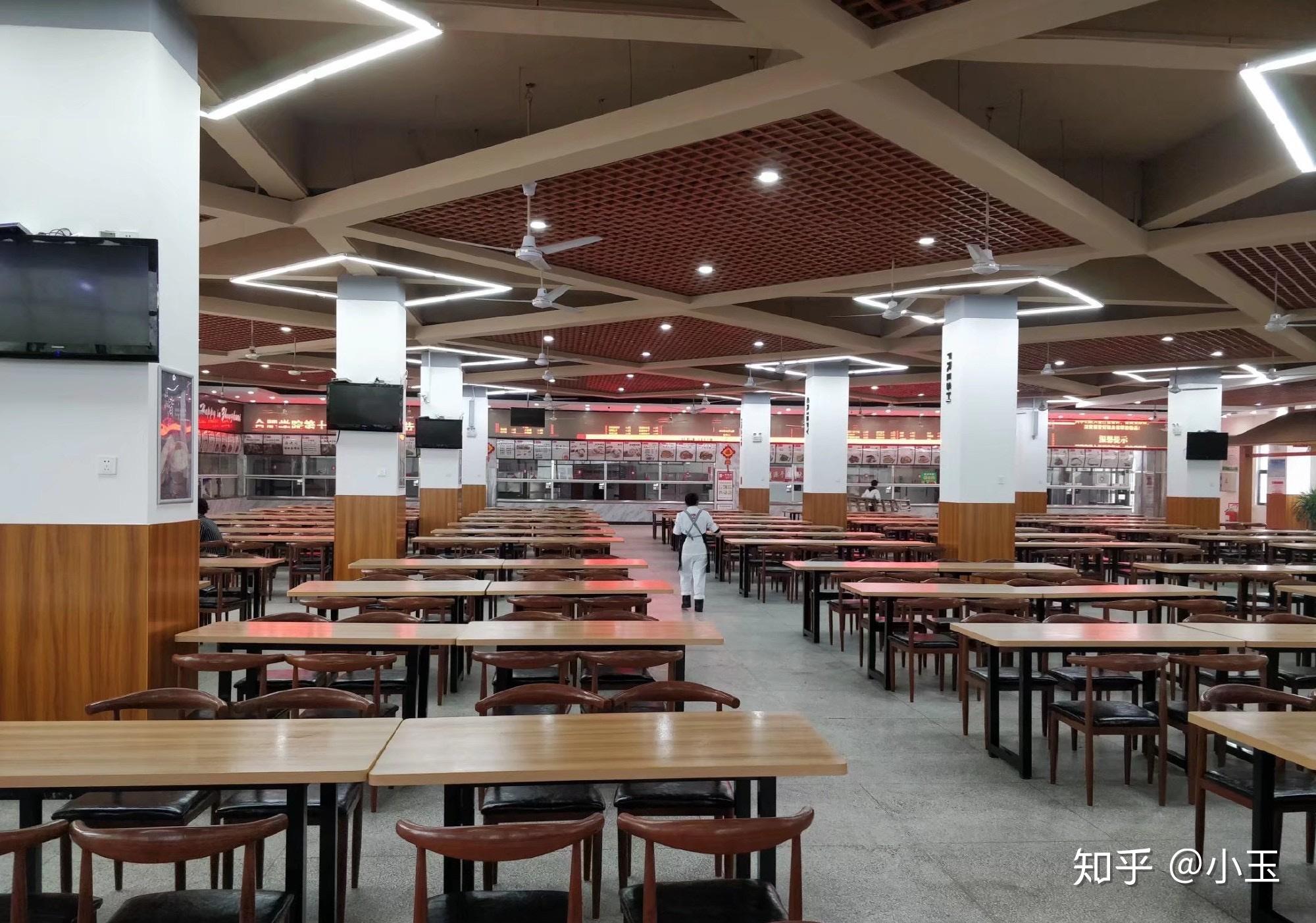 在合肥学院里就餐是一种怎样的体验有什么推荐的食堂和美食