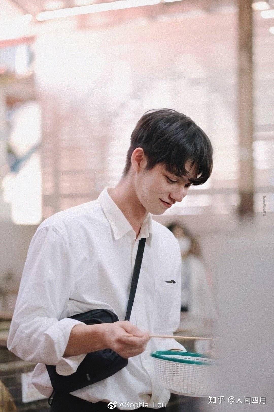 泰星bright到底有多好看? - 知乎