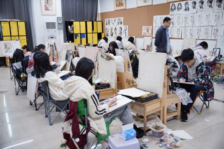 武汉十大高考美术培训班给高一零基础学美术的同学一点建议 - 知乎