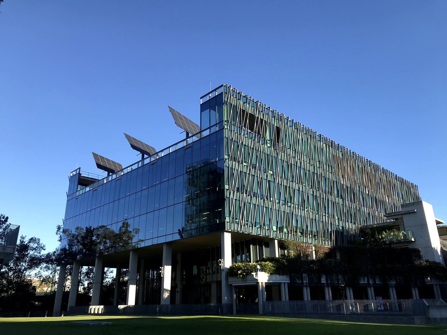 昆士兰科技大学(qut)diploma课程指南 - 知乎