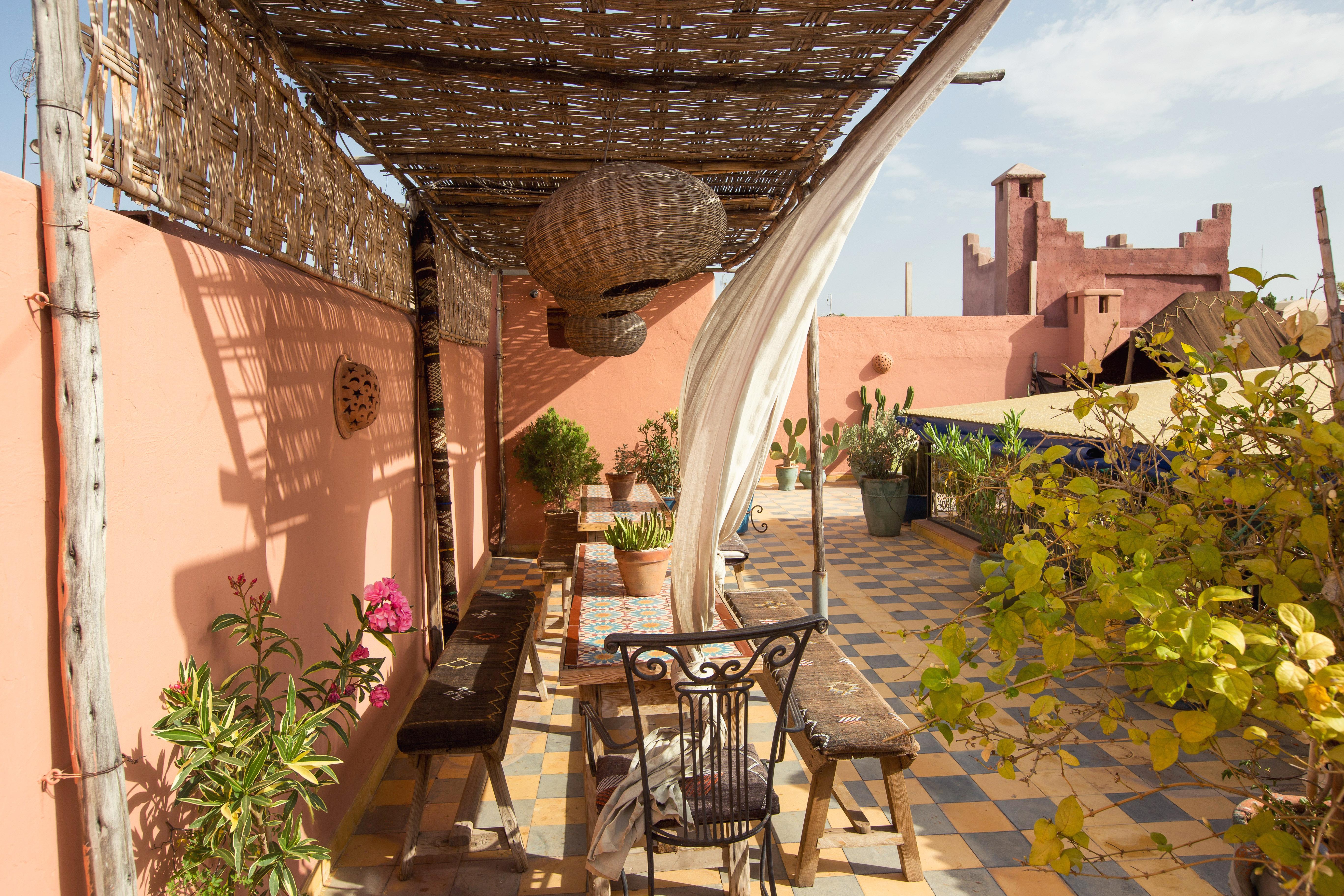 我居然只花了600块,住进了一万多平米的摩洛哥豪宅 - 知乎