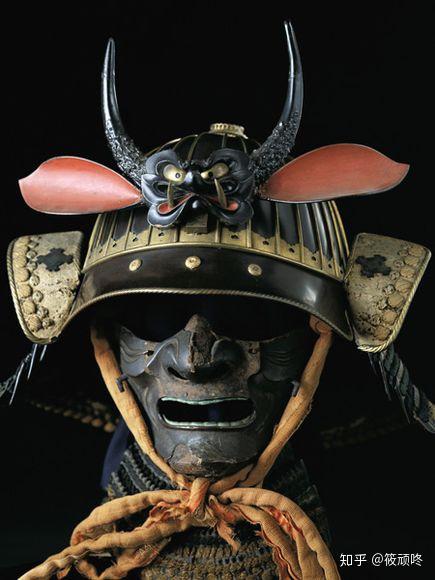 サムライの甲冑面 写真集 「Masked Warriors」-