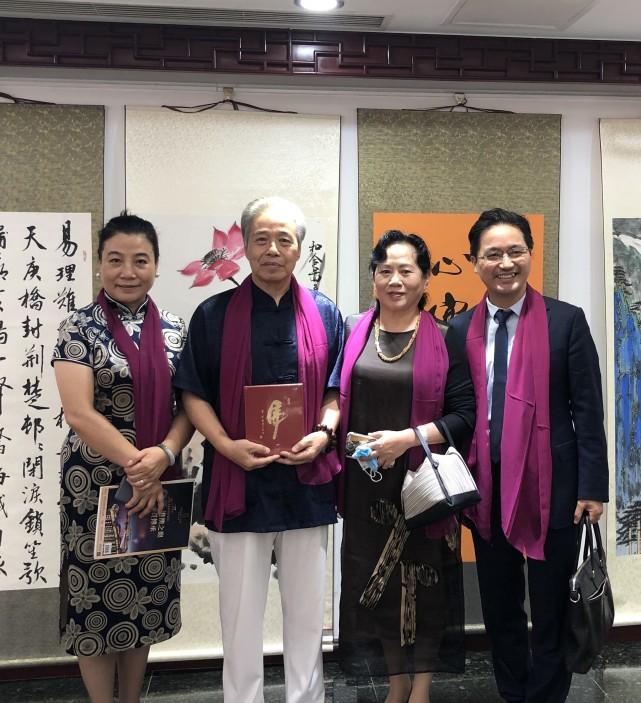 "名家艺韵,喜迎国庆"——全国艺坛名家书画展在京开幕