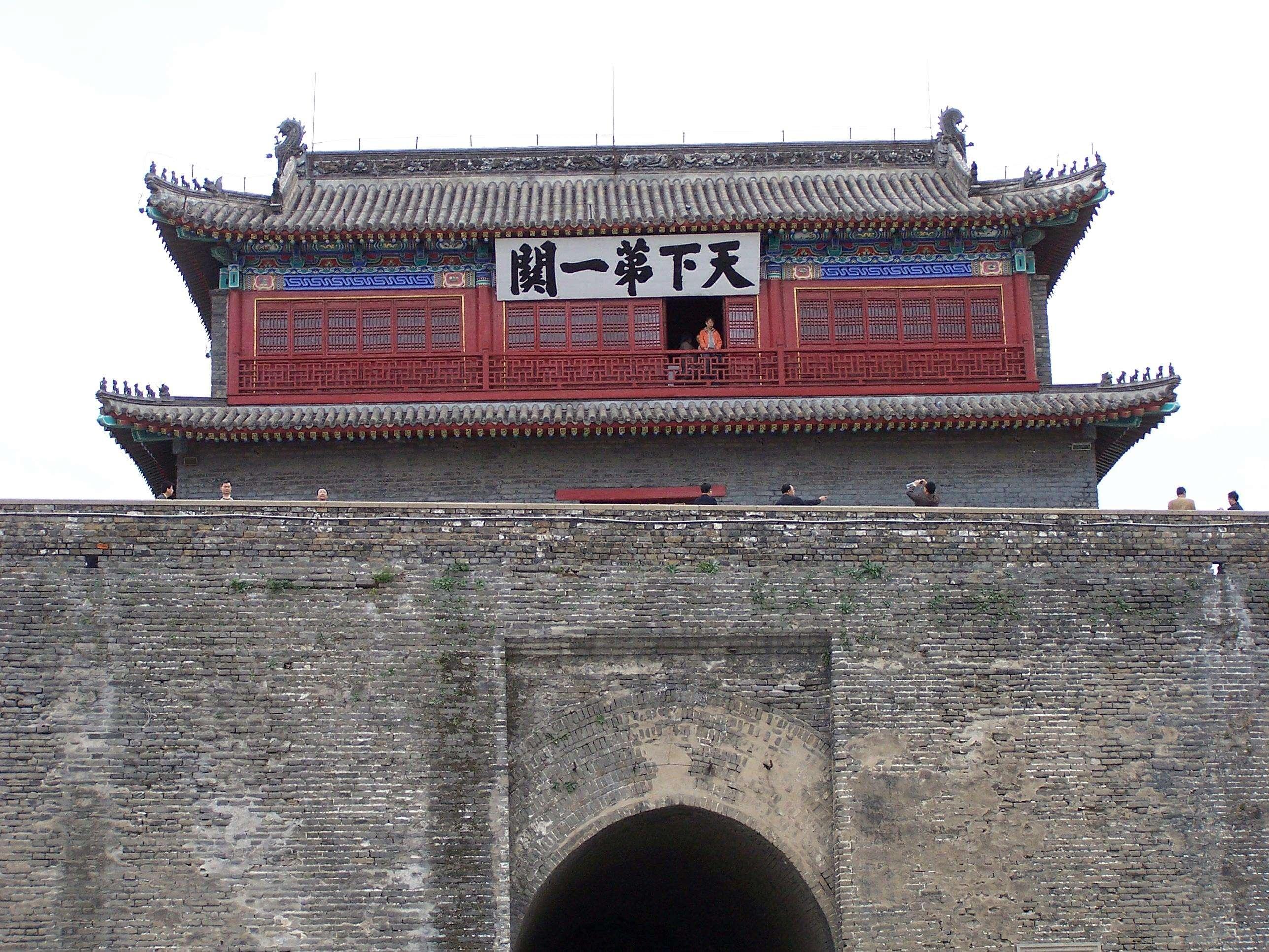 正定南城门楼为什么是斜的