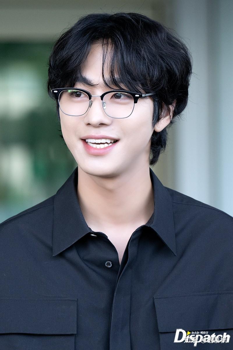 安孝燮在韩版《想见你》路透照中的状态怎么样?