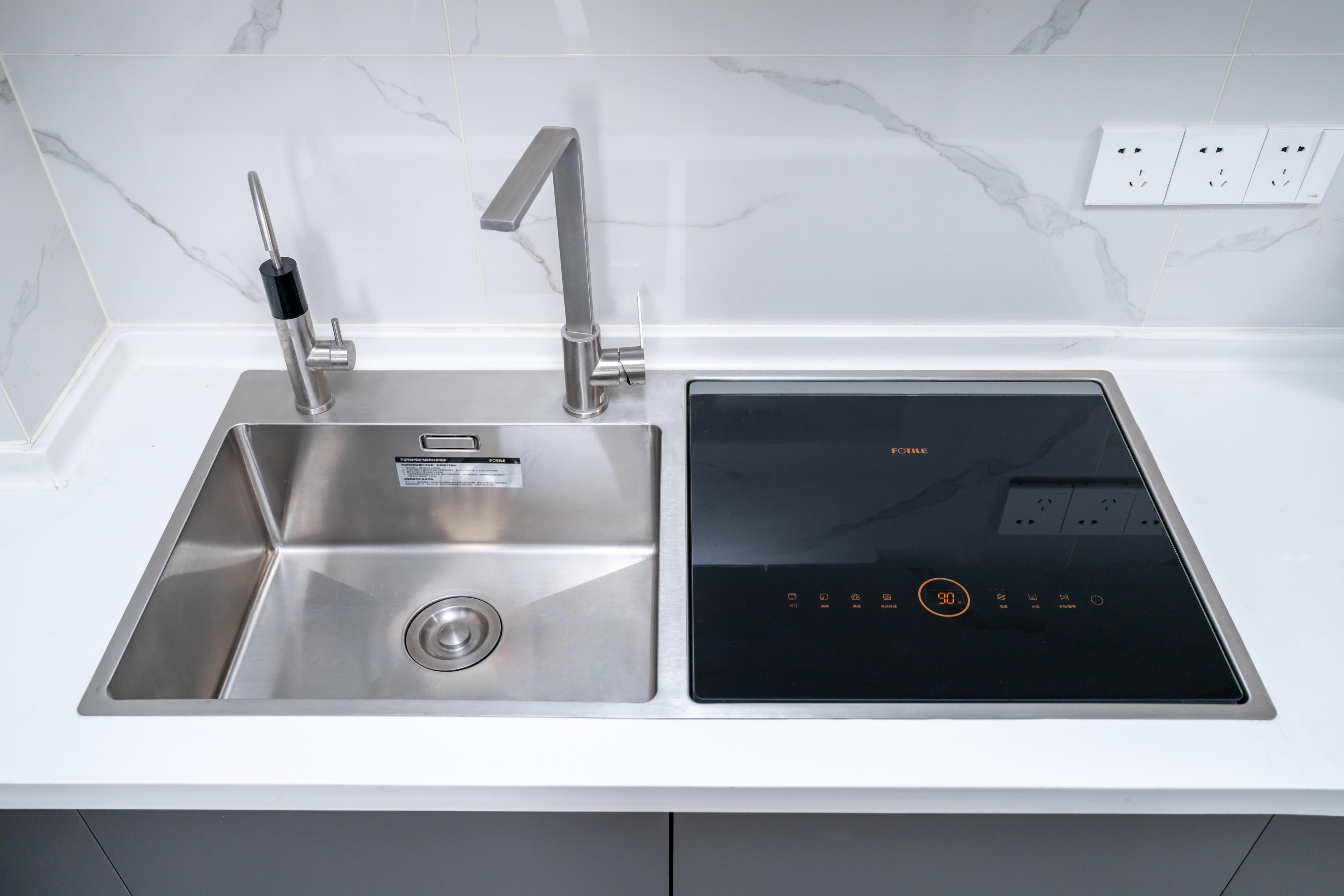 高温高压   高能气泡,洗碗洗菜都能得心应手,方太水槽洗碗机 e9 详细