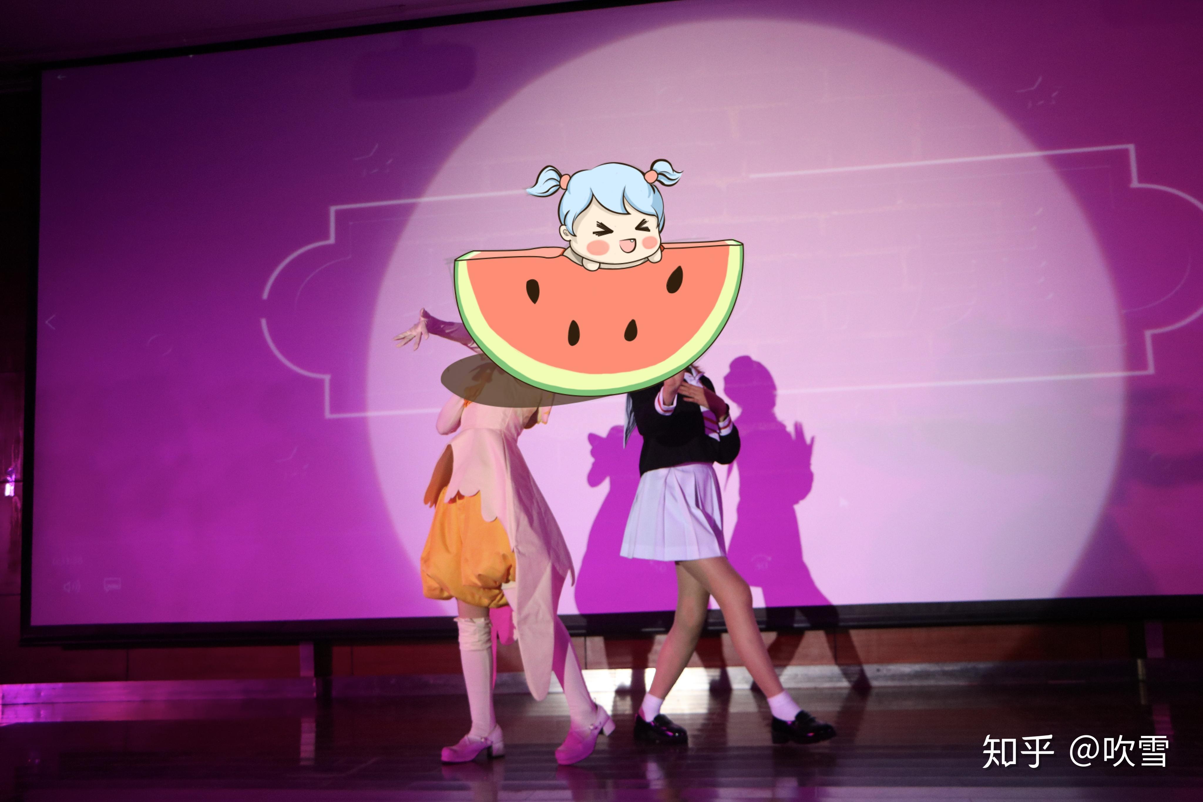 现在那么多妹纸跳宅舞真的是兴趣爱好吗