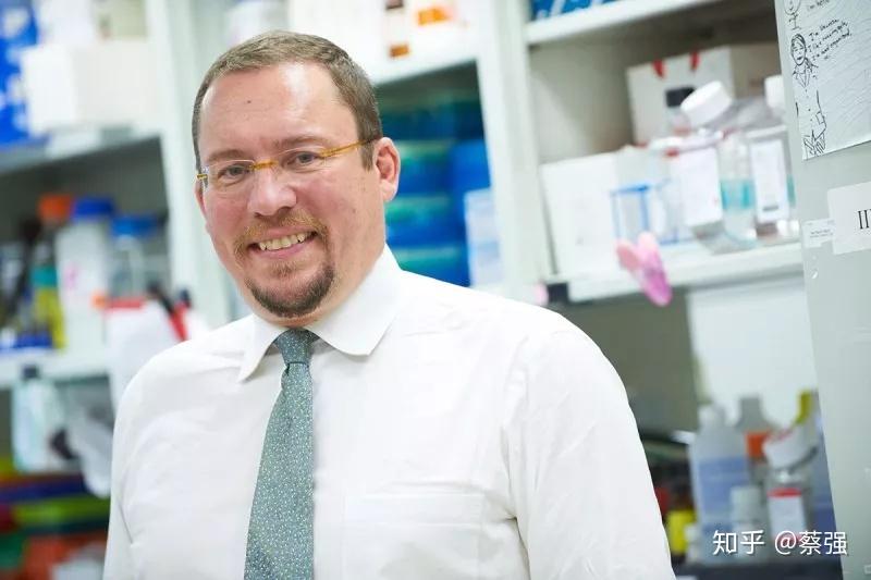 纪念斯隆凯特琳癌症中心细胞疗法中心主任renier brentjens博士说:"