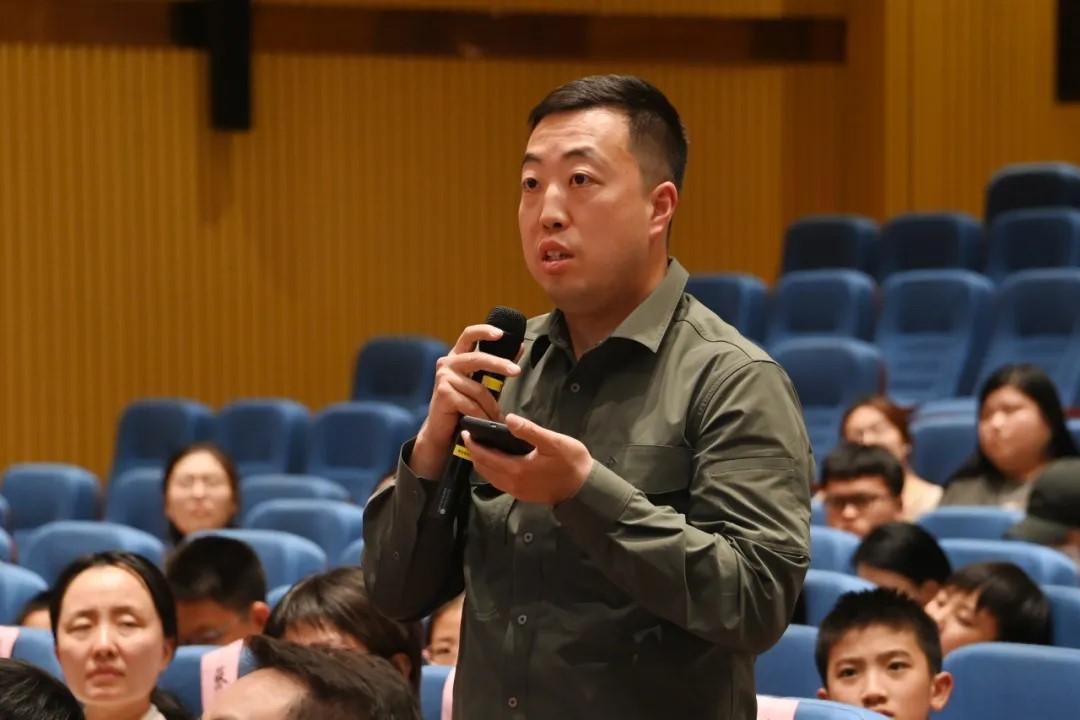 "二次元"漫画中的检察英模走进现场!他们说