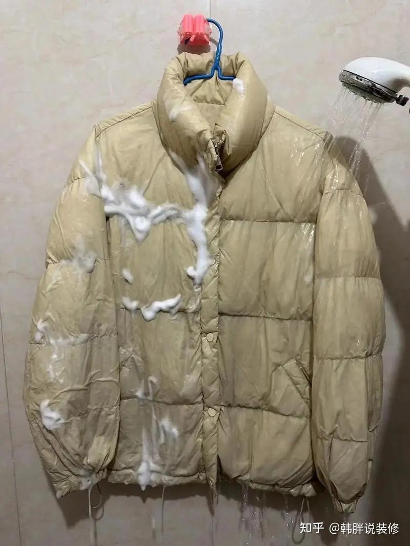 羽绒服别再机洗或干洗了,自己动手这样洗,既干净又不伤害羽绒 - 知乎