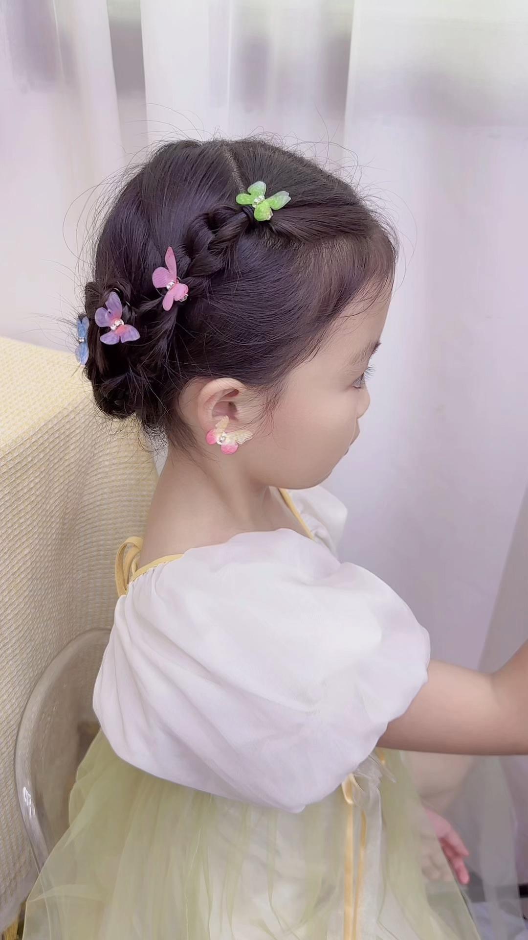 一款仙气清爽古风盘发,大人小孩都可以编